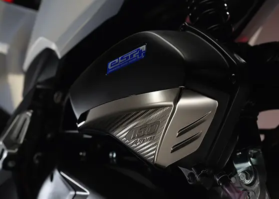 Scoopy Prestige White
